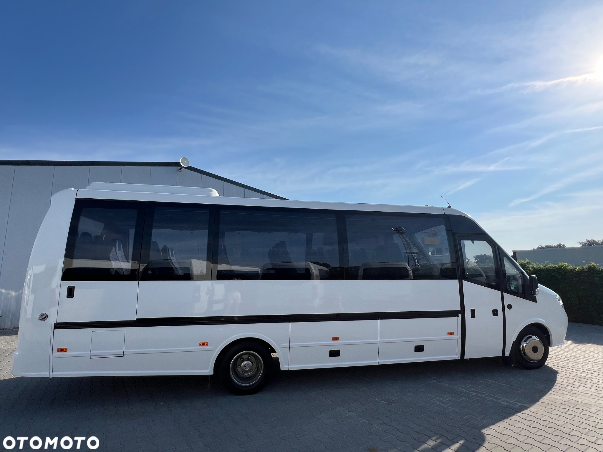 Mercedes-Benz Vario 818 - 5