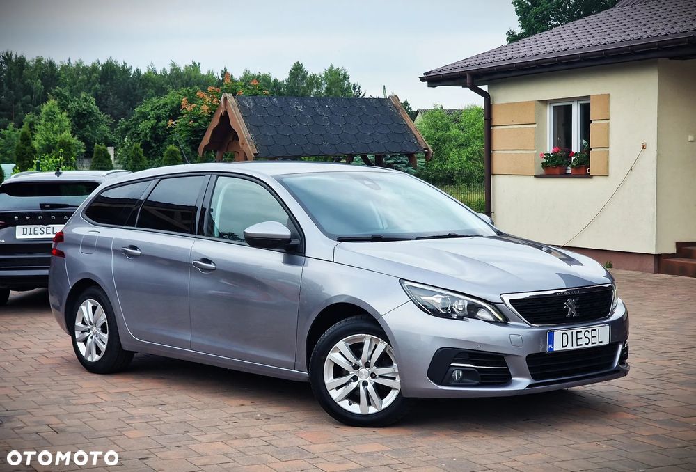 Peugeot 308 1.5 BlueHDi Allure S&S EAT6 - 11