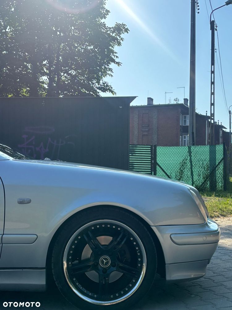 Mercedes-Benz CLK 200 - 6