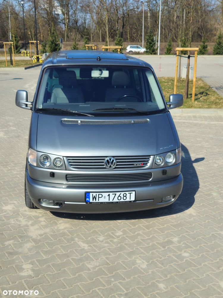 Volkswagen Multivan - 3
