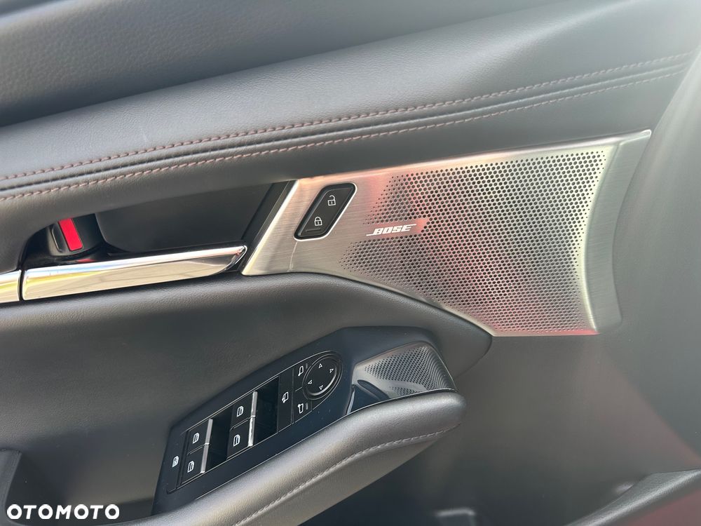 Mazda 3 SKYACTIV-G 2.0 M-Hybrid - 9