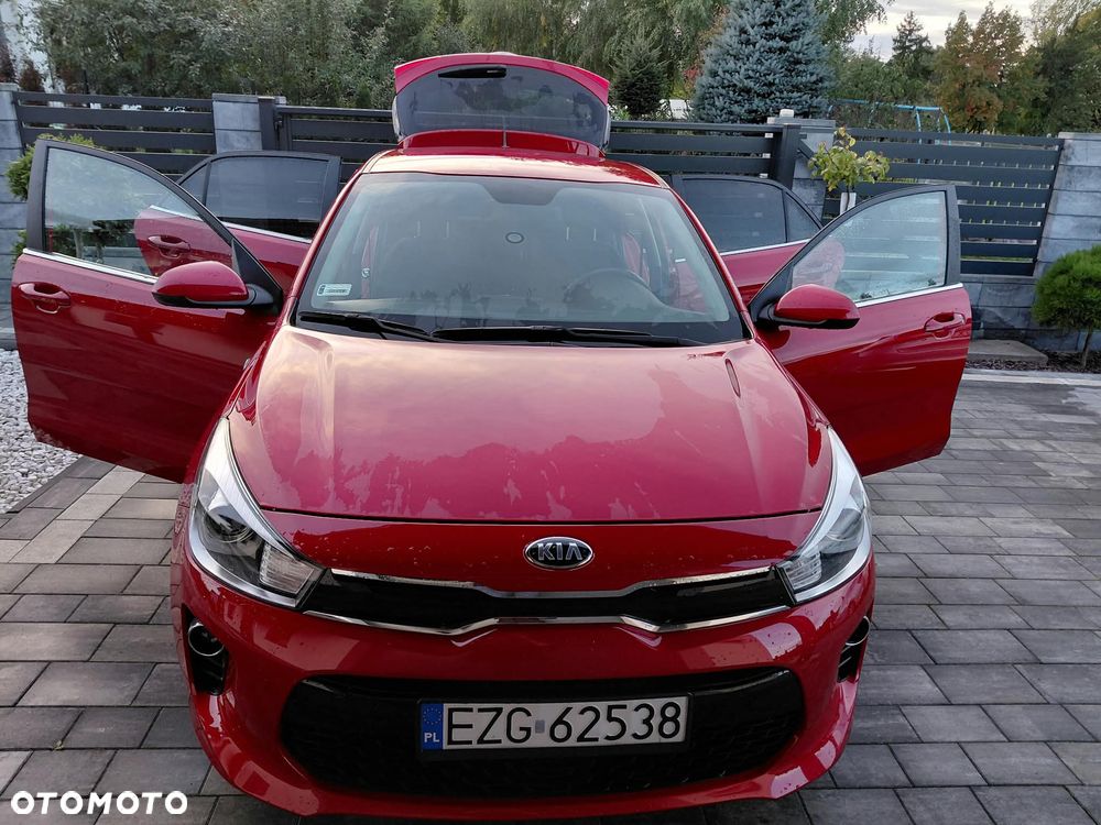 Kia Rio - 20