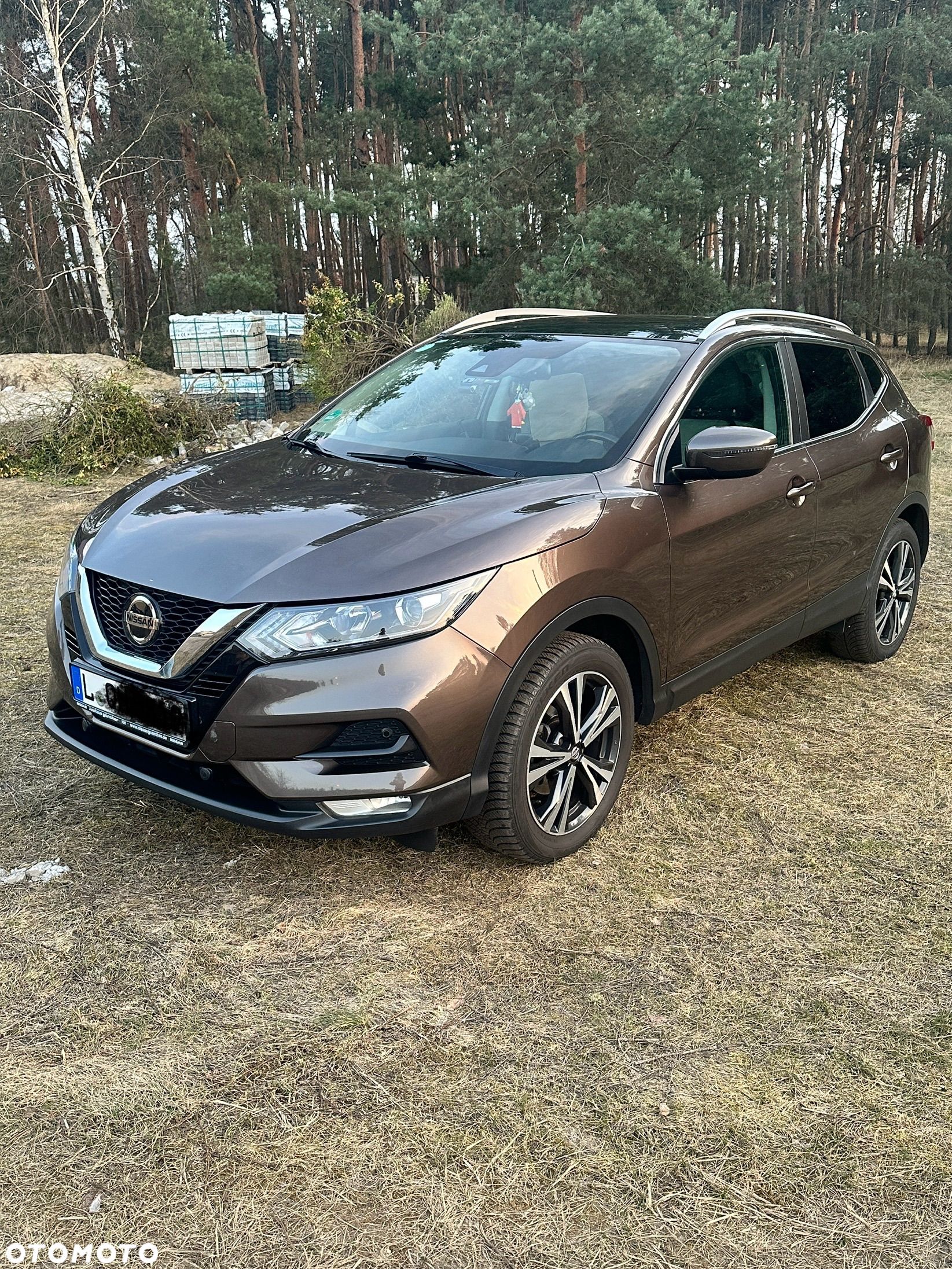 Nissan Qashqai 1.3 DIG-T N-WAY - 1