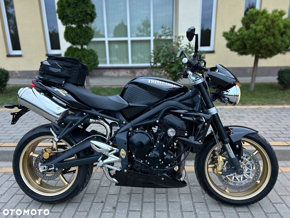 Triumph Street Triple - 5