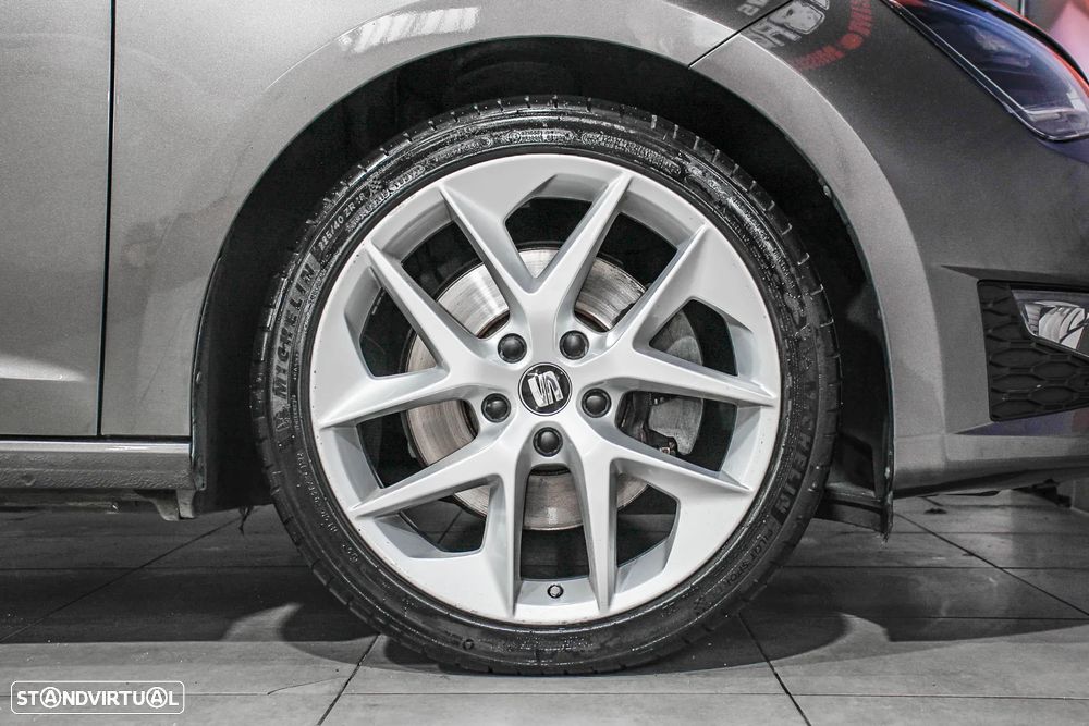 SEAT Leon ST 2.0 TDI FR S/S - 12
