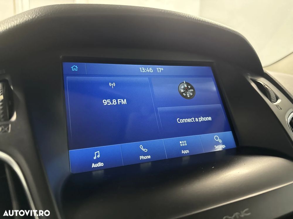 Ford Focus 1.0 EcoBoost Trend - 18