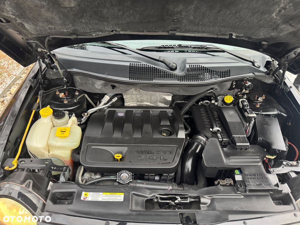 Jeep Compass 2.4I 4x4 Sport - 23