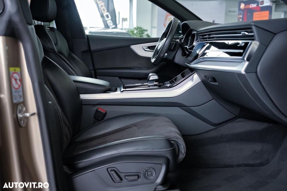 Audi Q8 50 TDI quattro Tiptronic - 16