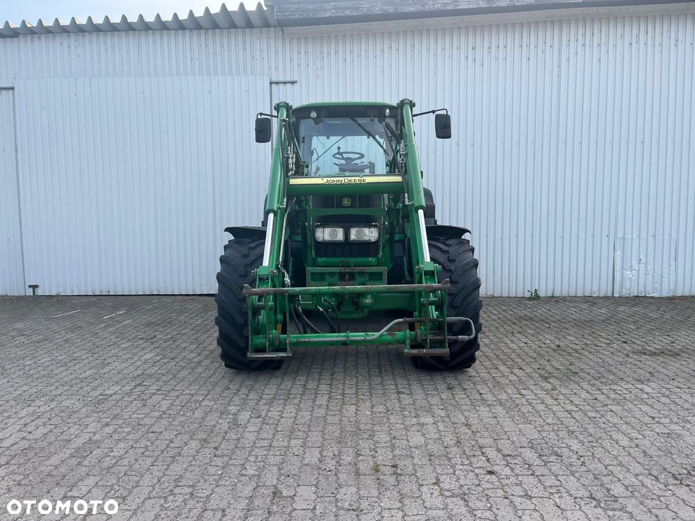 John Deere 6830 - 9