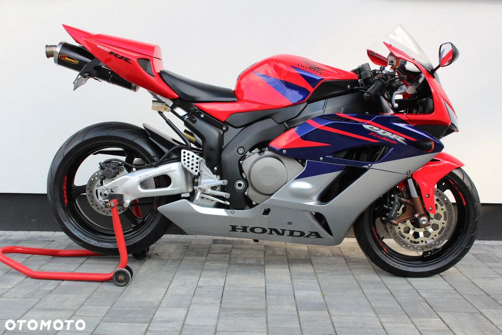 Honda CBR - 6