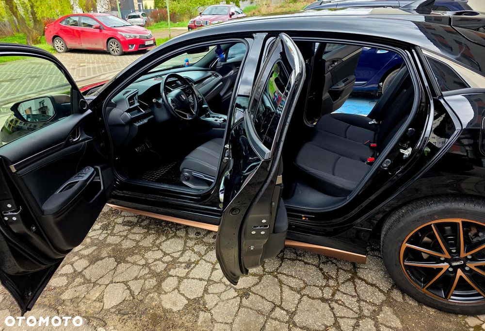 Honda Civic 1.0 i-VTEC Turbo CVT Elegance - 23