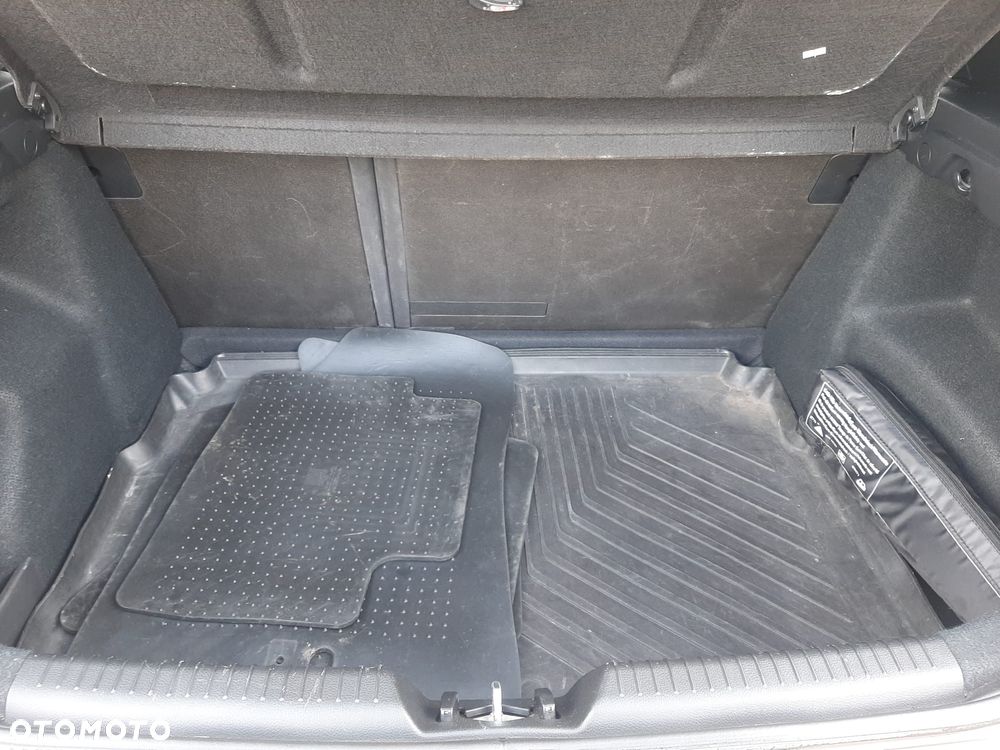 Hyundai i30 1.4 Premium - 25