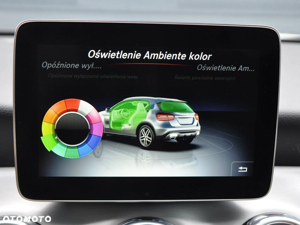 Mercedes-Benz GLA 220 4-Matic AMG Line - 14