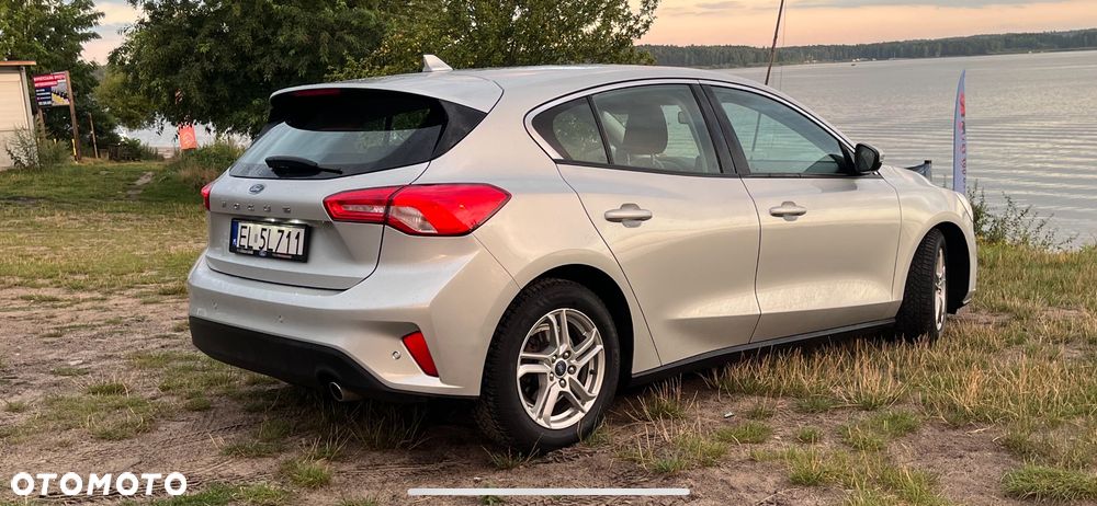 Ford Focus 1.5 TDCi SYNC Edition - 2