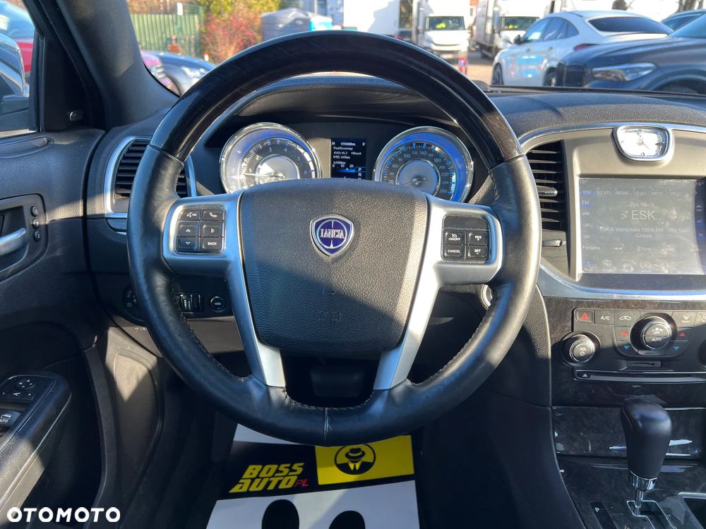 Lancia Thema 3.0 V6 CRD 24V Automatik Executive - 12