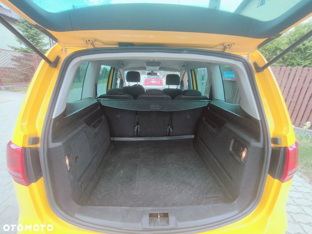 Volkswagen Sharan 2.0 TDI Comfortline - 6