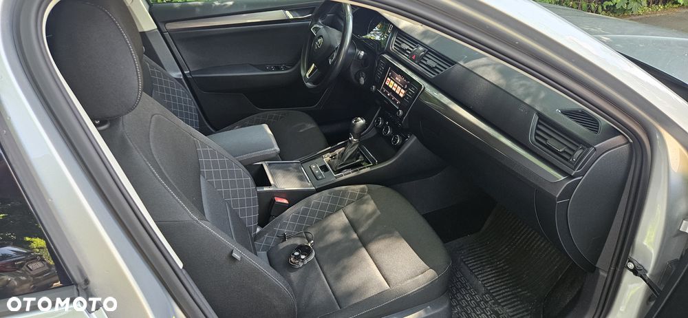 Skoda Superb 2.0 TDI Ambition DSG7 - 26