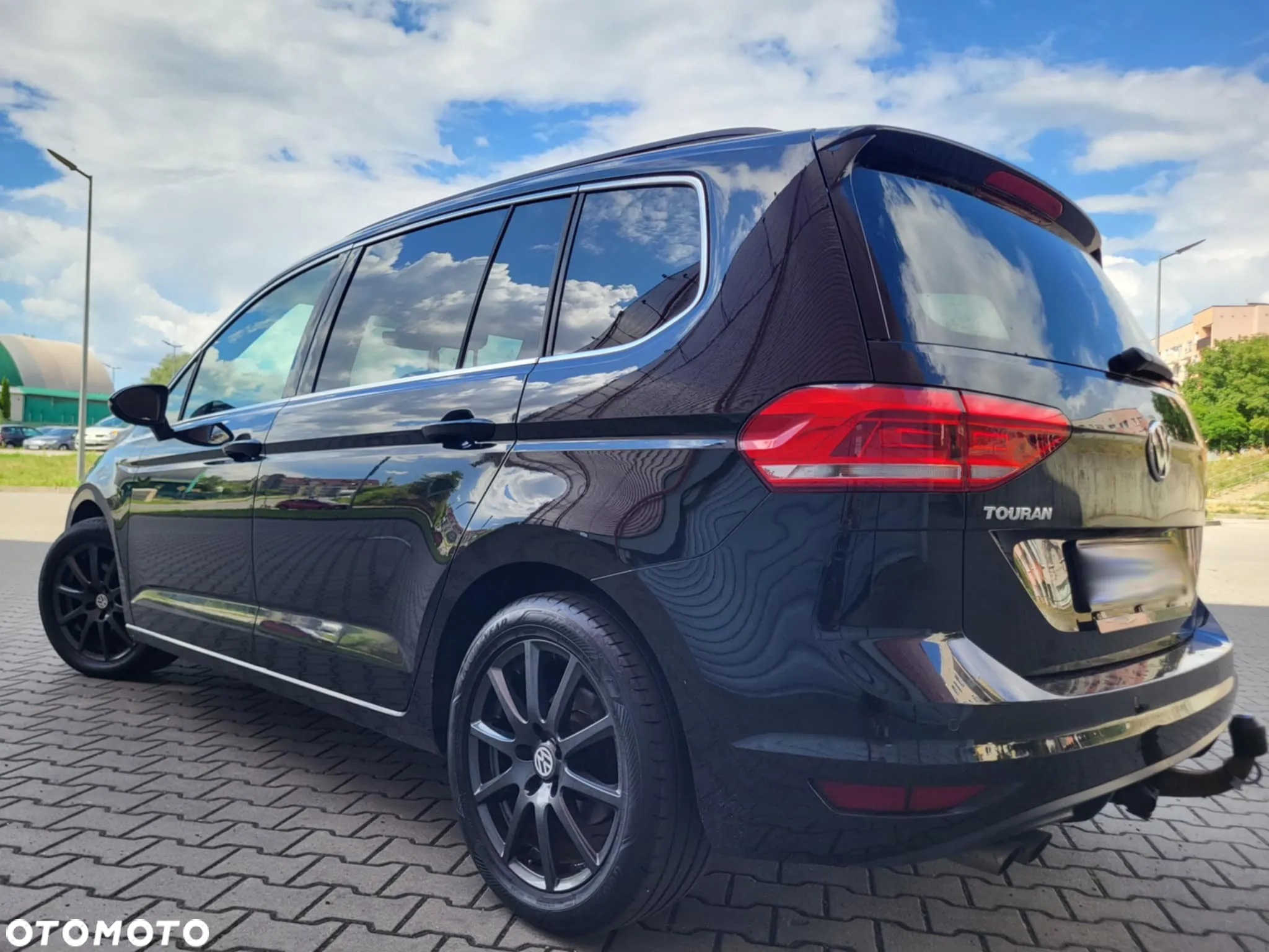 Volkswagen Touran 1.4 TSI (BlueMotion Technology) Comfortline - 19
