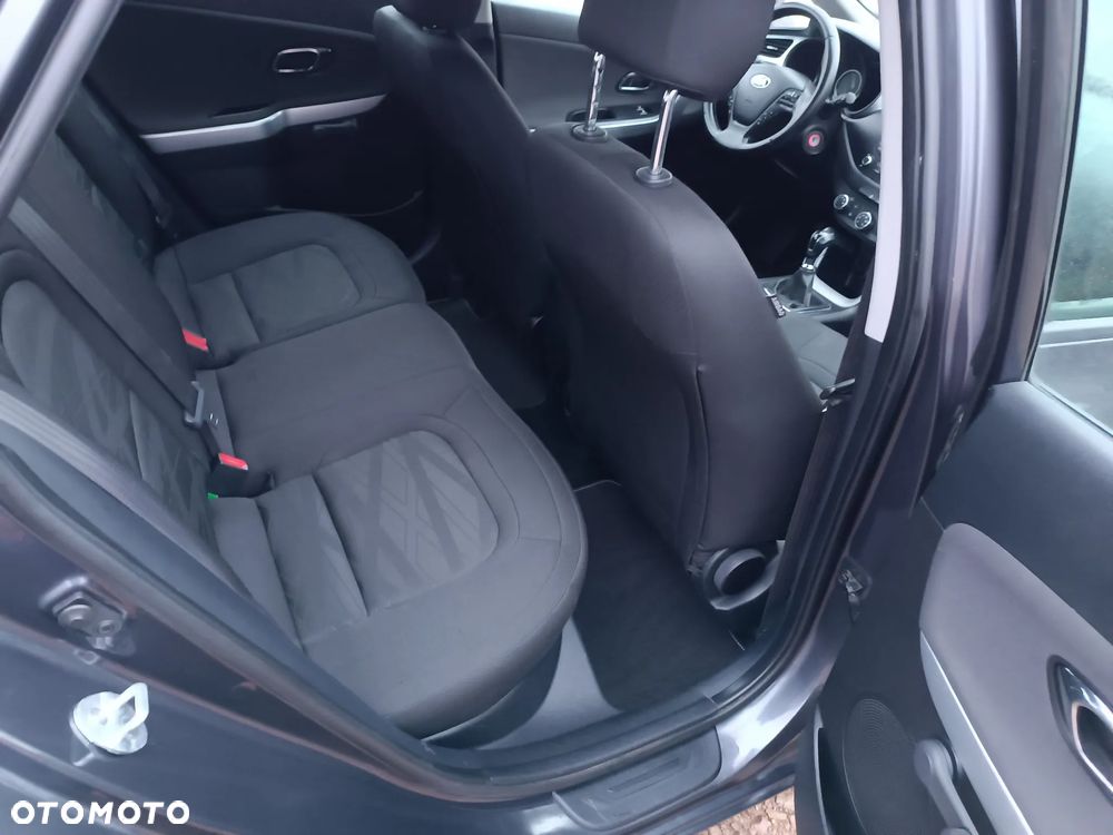 Kia Ceed 1.4 CVVT Edition 7 - 33