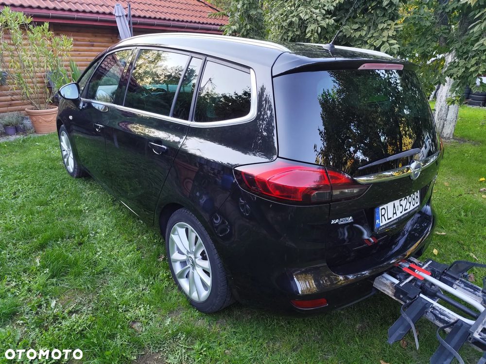 Opel Zafira - 12