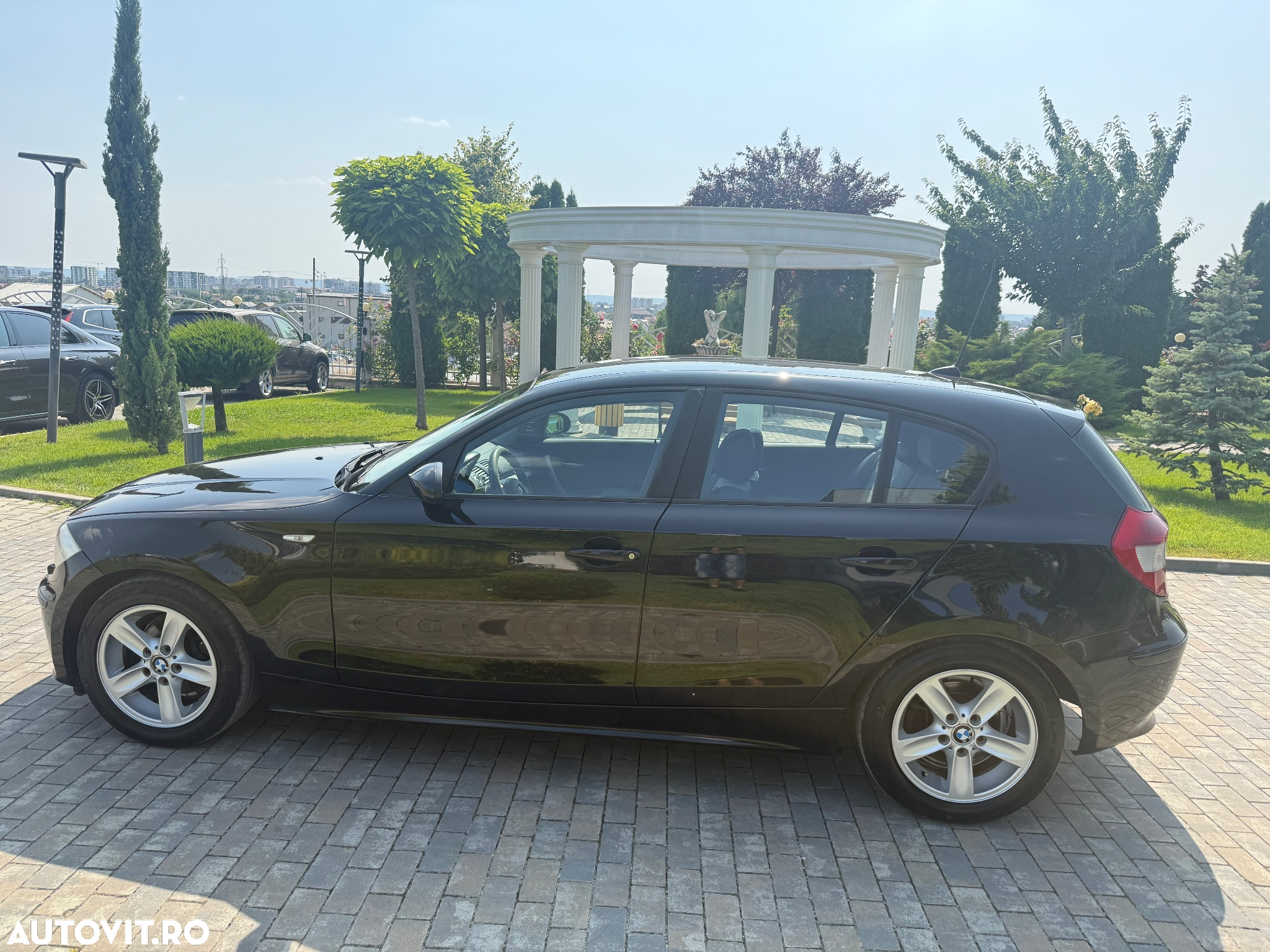 BMW Seria 1 118d - 9