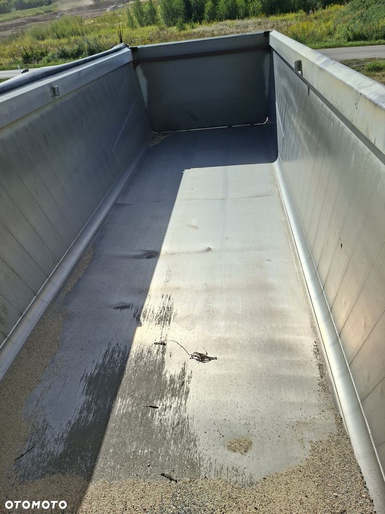 Schmitz Cargobull - 15