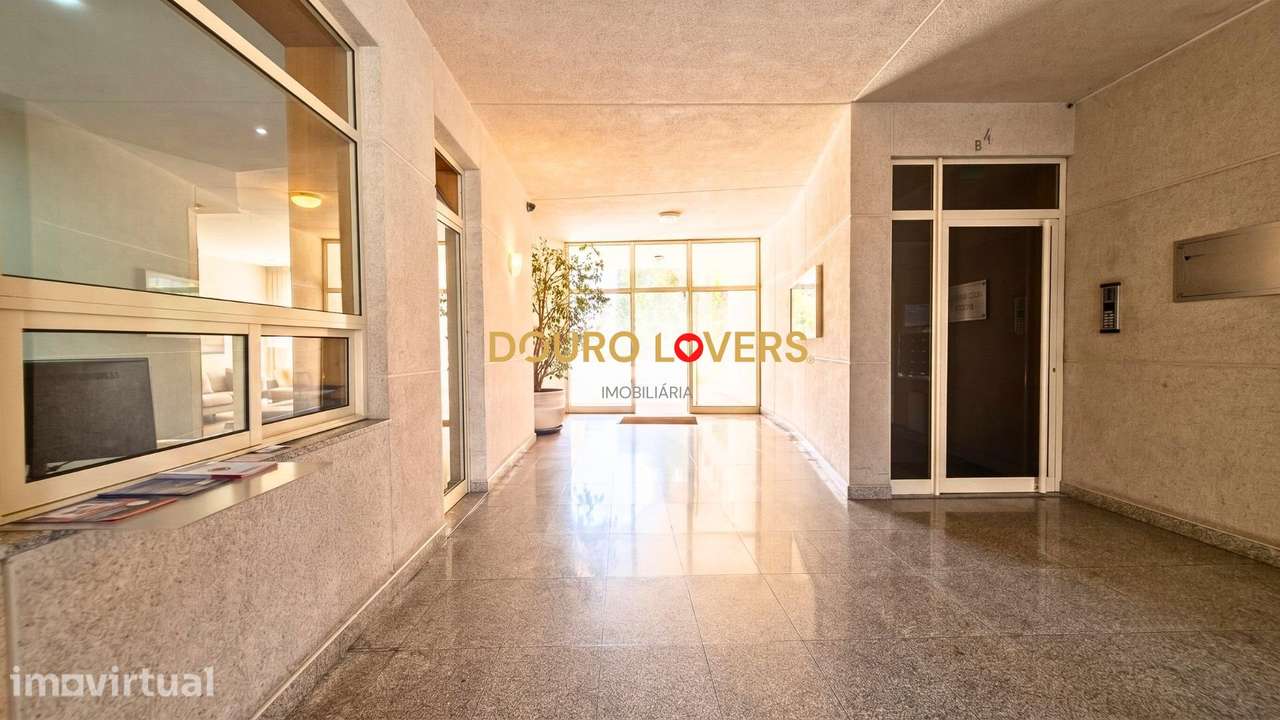 Apartamento T1+1 com terraço no Vyla Penedo - Grande imagem: 5/29