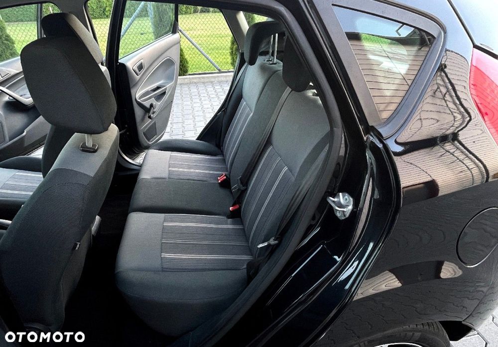 Ford Fiesta - 14
