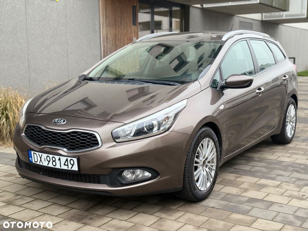Kia Ceed - 15