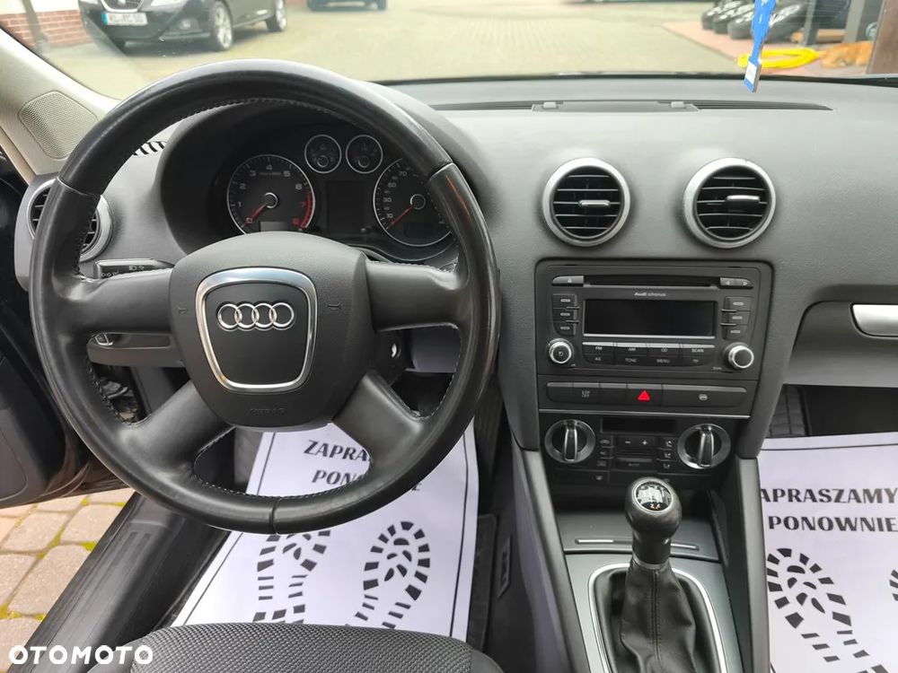 Audi A3 Sportback 1.6 Attraction - 22