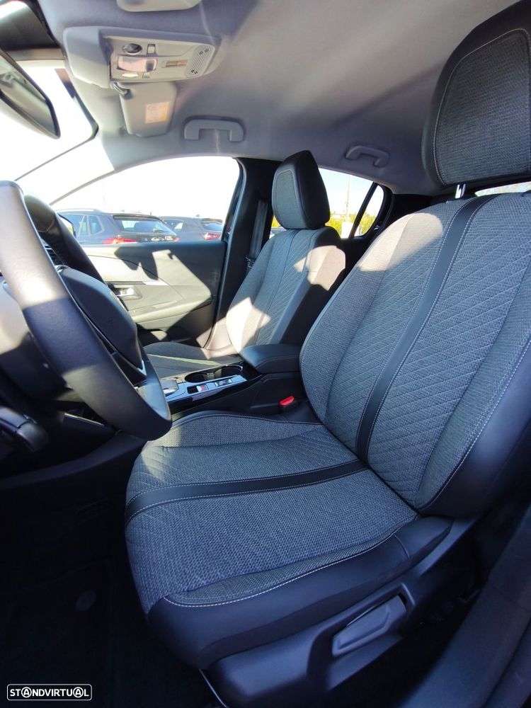 Peugeot e-208 50 kWh Allure Pack - 28