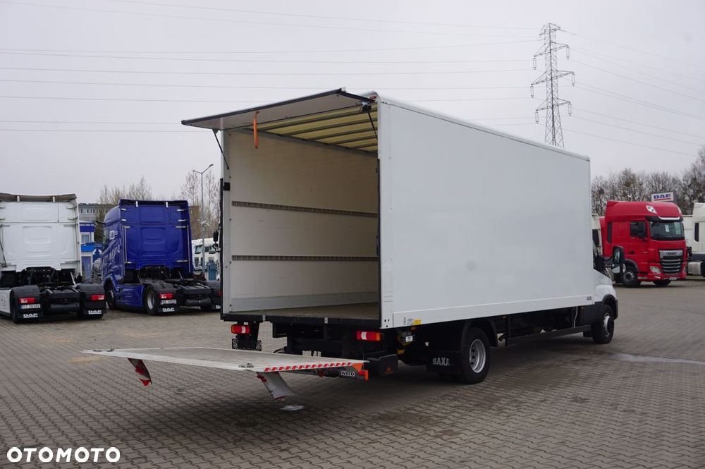 Iveco Daily 70C18 - 11