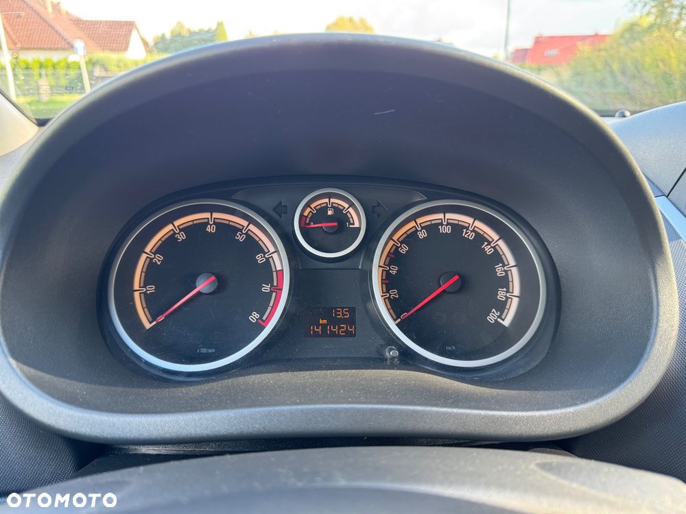 Opel Corsa 1.2 16V Enjoy - 12