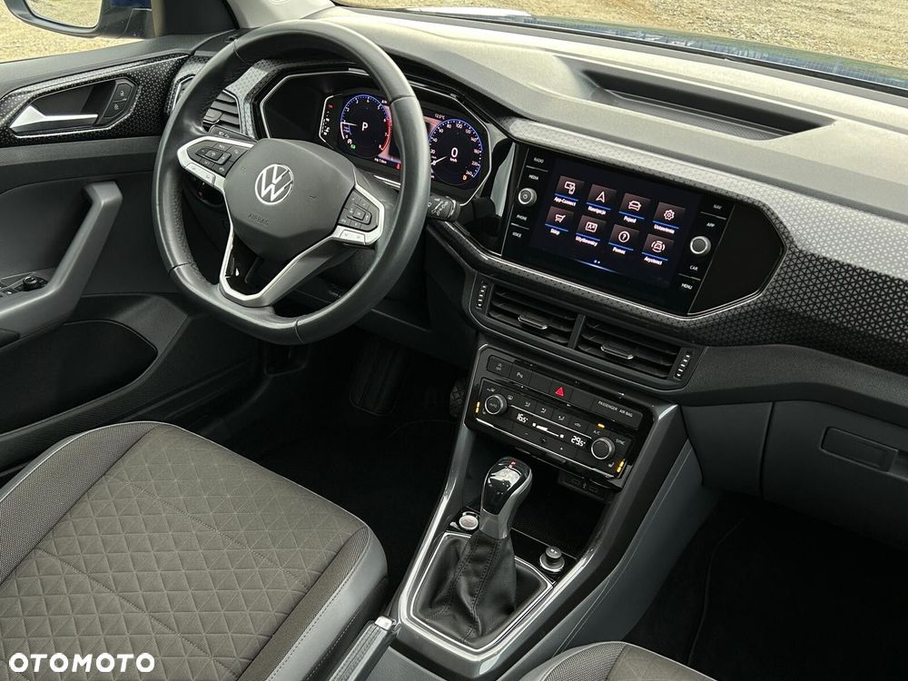 Volkswagen T-Cross 1.0 TSI Style DSG - 17