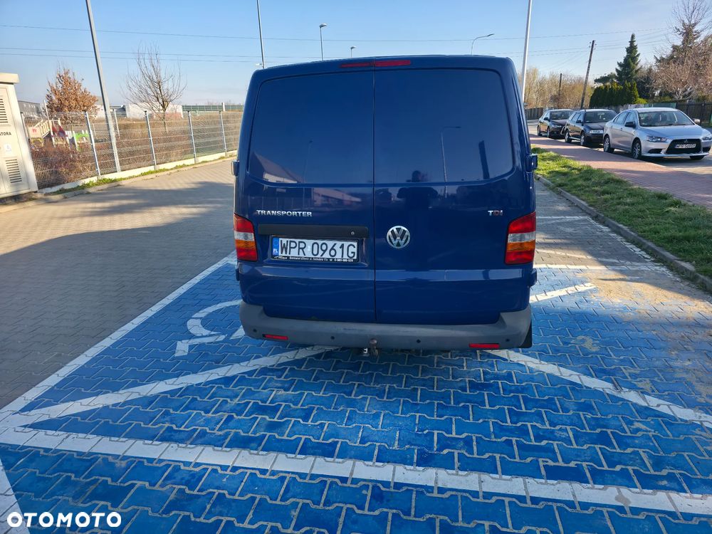 Volkswagen Transporter T5 - 3