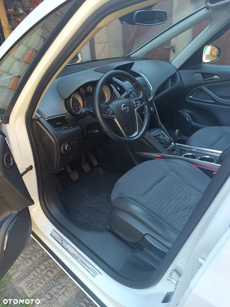 Opel Zafira 2.0 CDTI Cosmo - 11