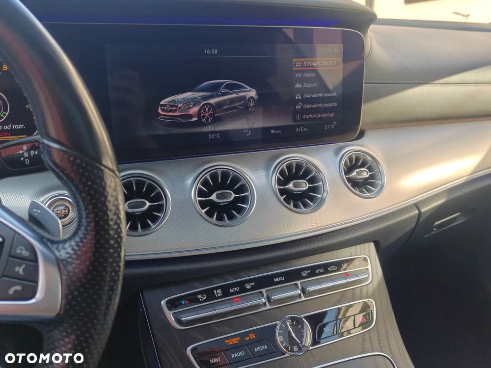 Mercedes-Benz Klasa E 400 4Matic 9G-TRONIC AMG Line - 25