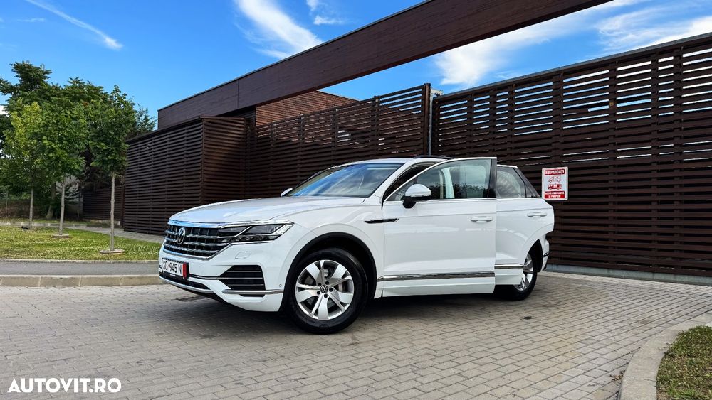 Volkswagen Touareg 3.0 V6 TDI SCR 4Motion Automatik Elegance Edition - 3