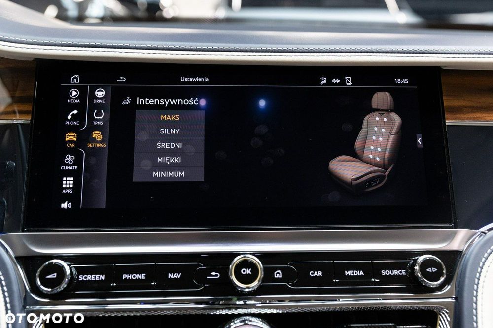 Bentley Flying Spur - 38