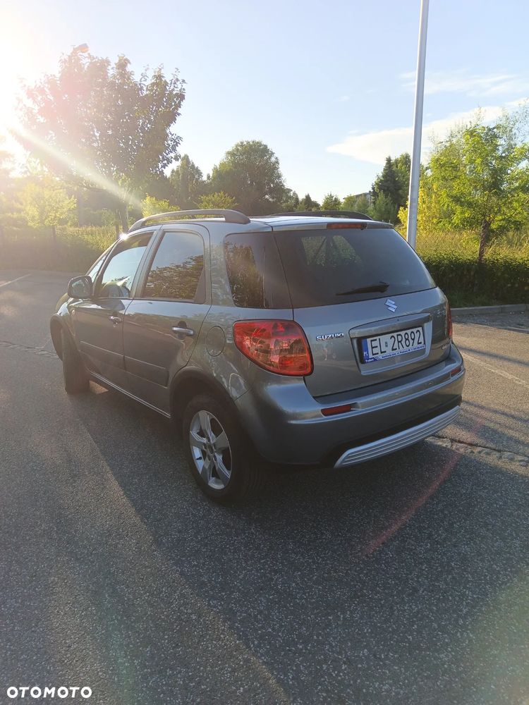 Suzuki SX4 1.6 Comfort 4WD - 4