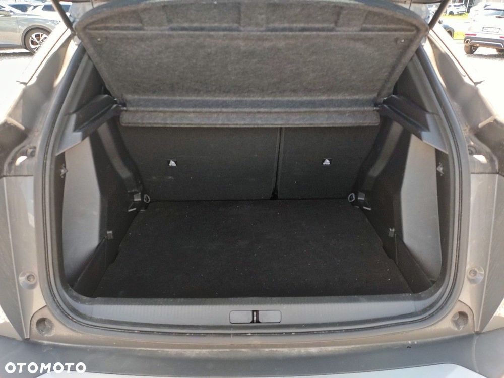 Peugeot 2008 1.2 PureTech Allure S&S EAT8 - 6