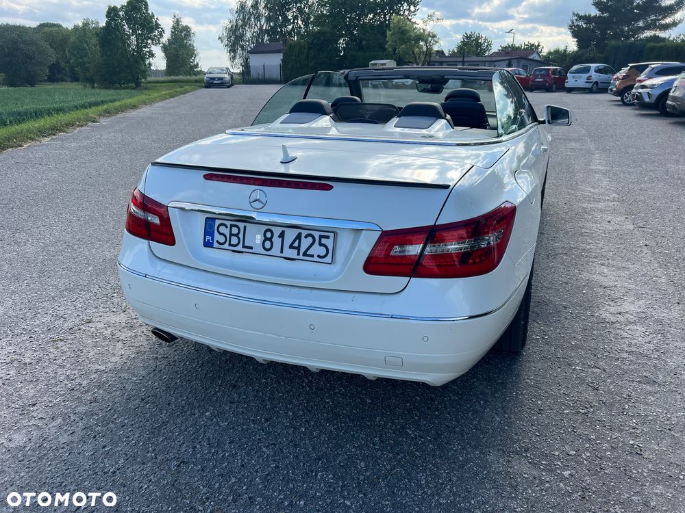 Mercedes-Benz Klasa E 250 CGI BlueEFFICIENCY Automatik Avantgarde - 3