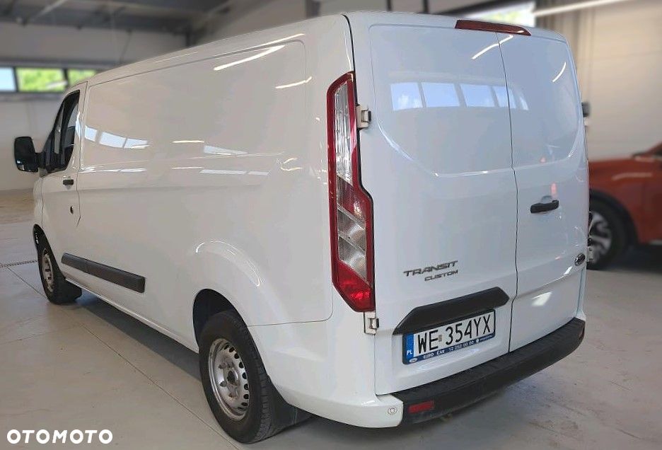 Ford TRANSIT CUSTOM VAN 300L MODEL L2H1 Long VAT-1 Cięż. 3 osobowy SILNIK 2.0 130KM Euro-6 DUŻA ŁADOWNOŚĆ 1086kg DMC 3000kg Homologacja na hak 2800kg ZABUDOWA PAKI! Niski przebieg TYLKO 93tys.km! - 4