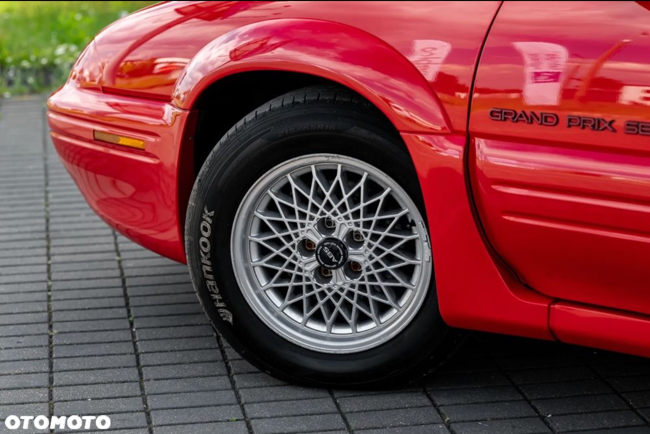 Pontiac Grand-Prix SE - 15