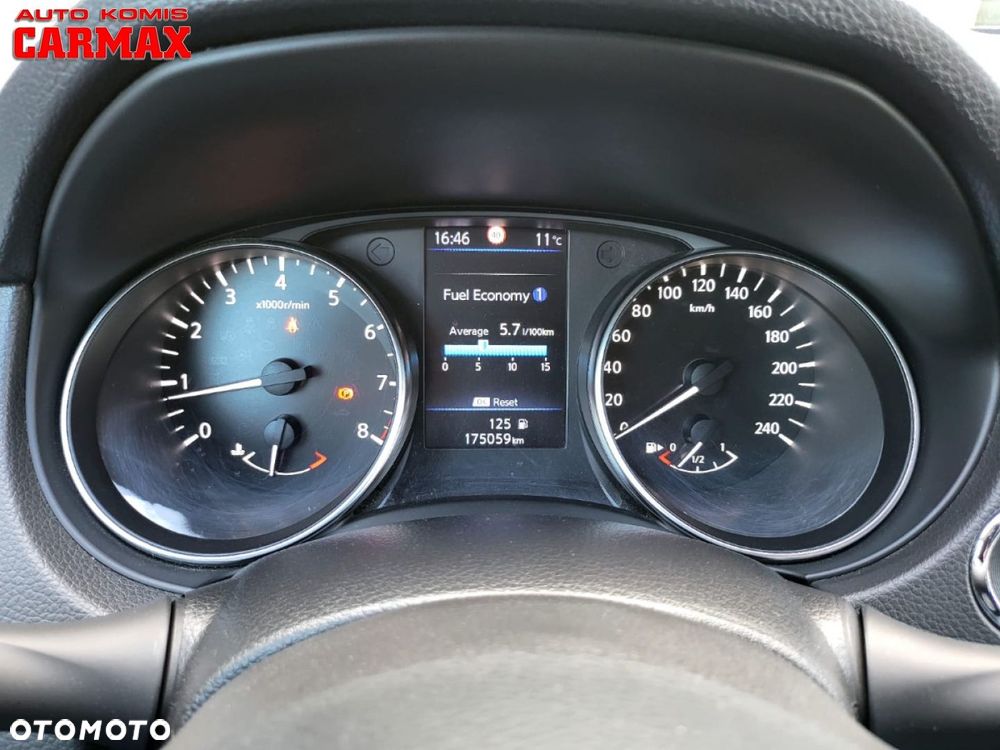 Nissan Qashqai - 11