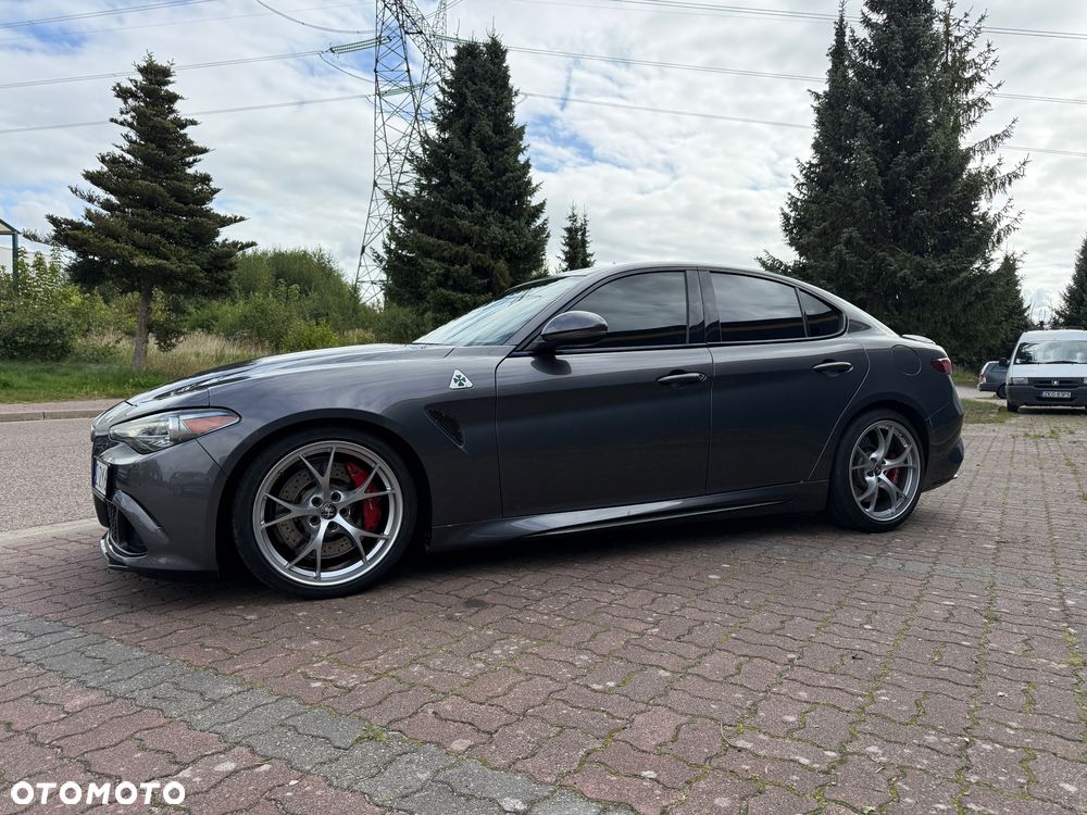 Alfa Romeo Giulia 2.9 Bi Turbo V6 Quadrifoglio - 21