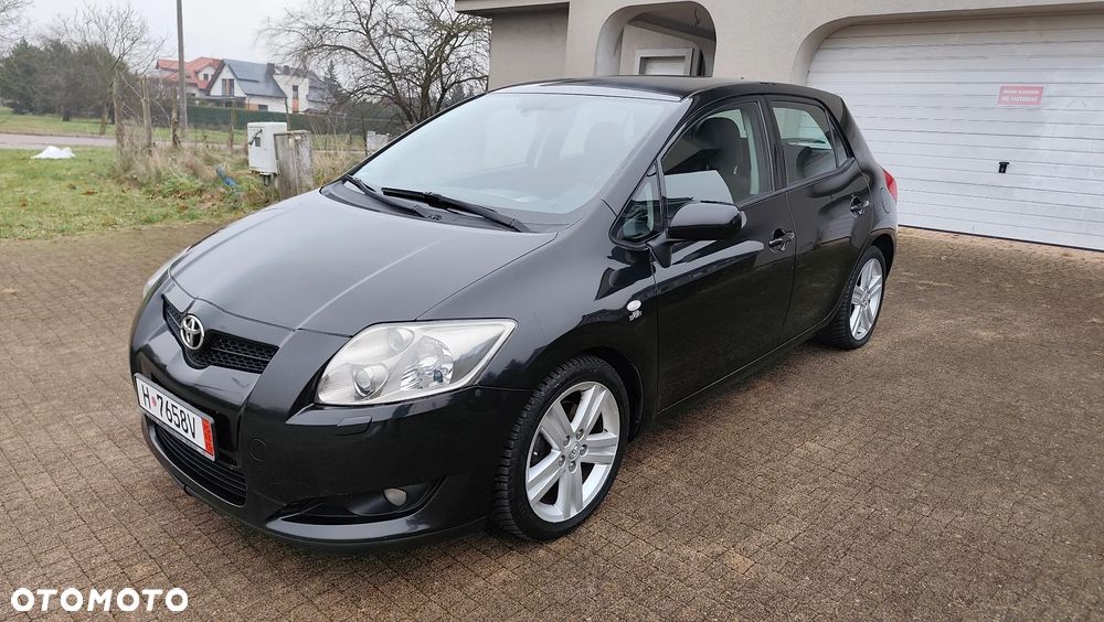 Toyota Auris 2.2 D-4D D-CAT - 15