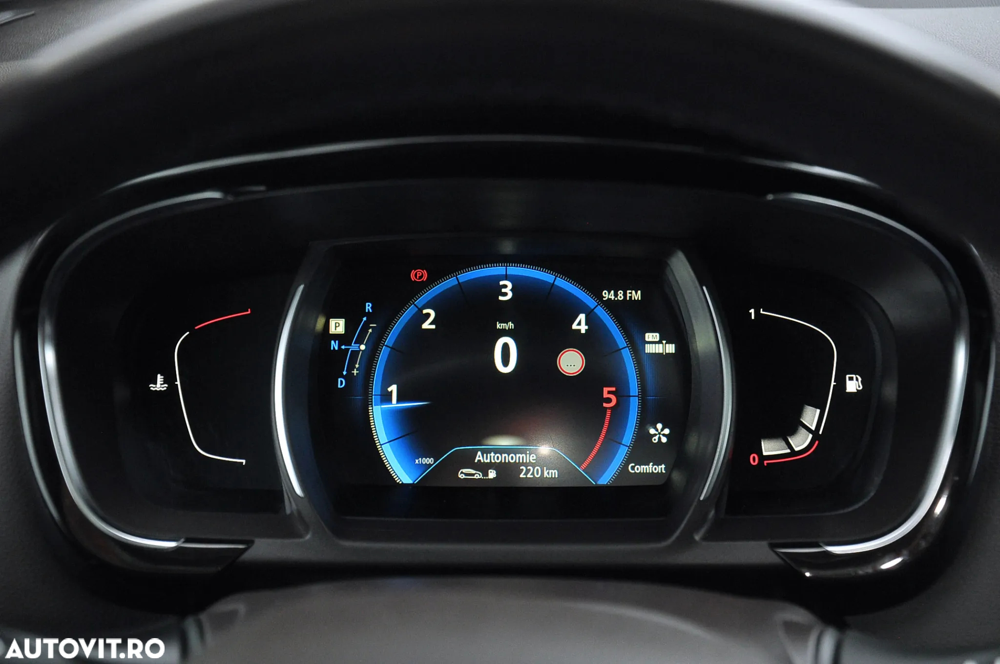 Renault Espace Energy dCi 160 EDC Intens - 17