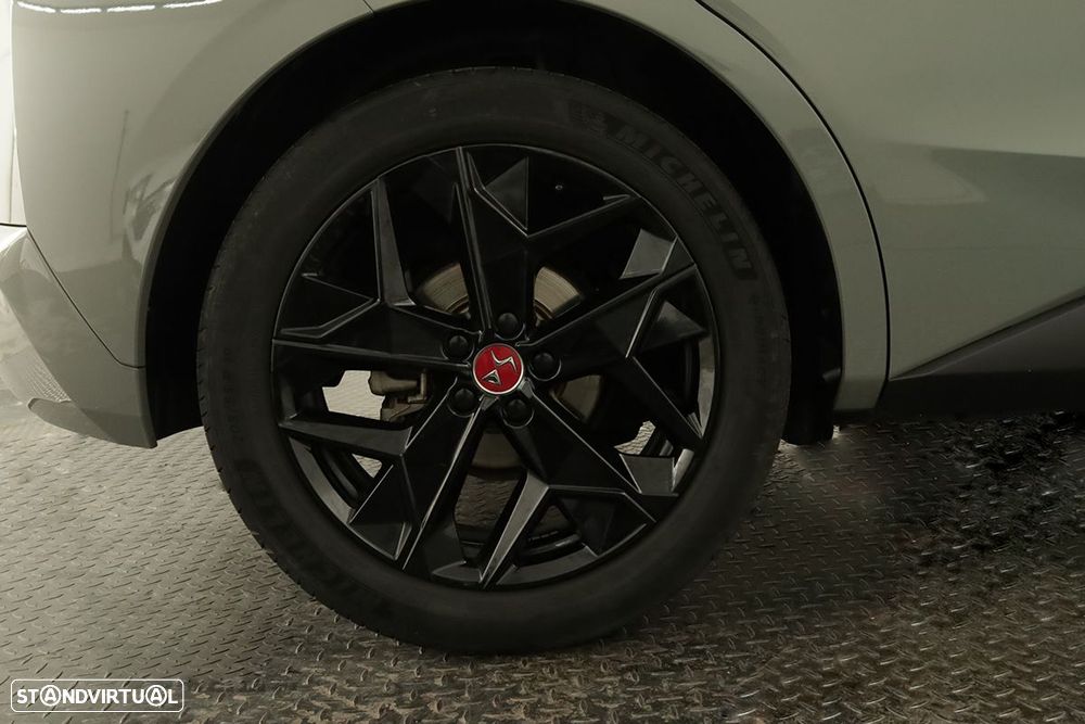 DS DS4 4 1.2 PureTech Performance Line EAT8 - 5