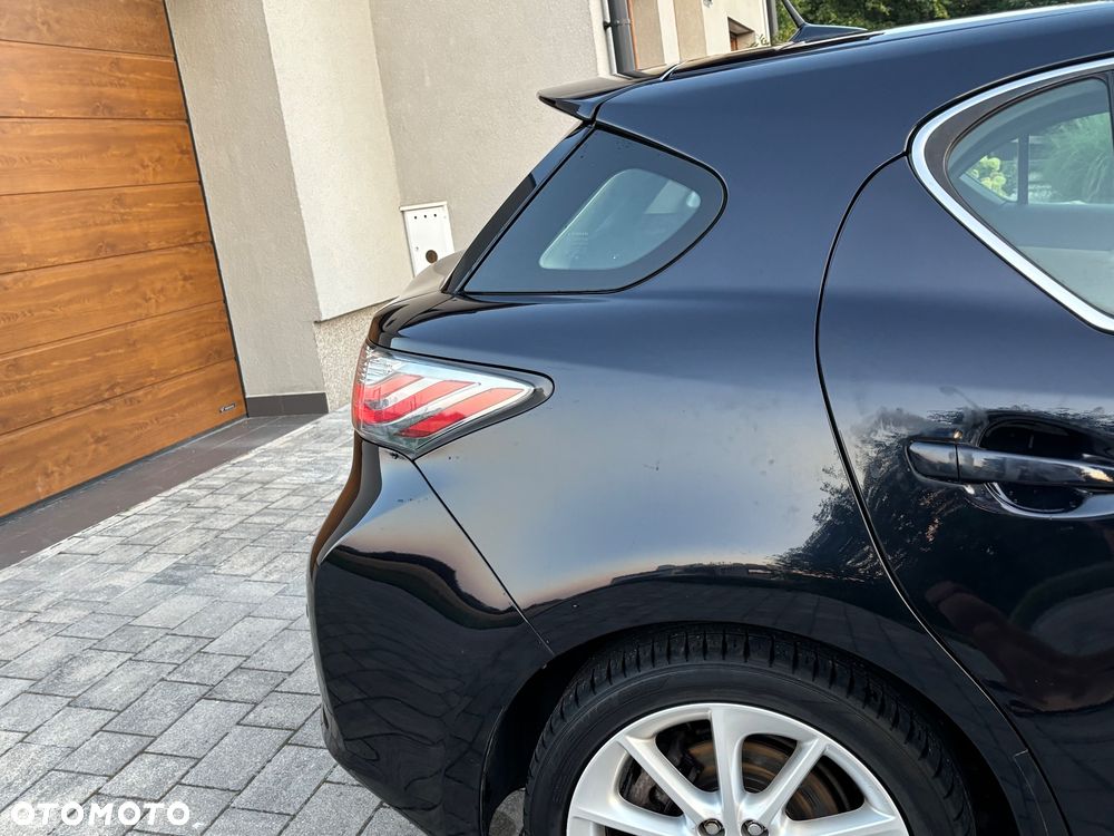 Lexus CT 200h Prestige - 16